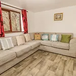 Bill's House 펜션 휫비