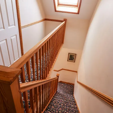 Bill's House * 惠特比